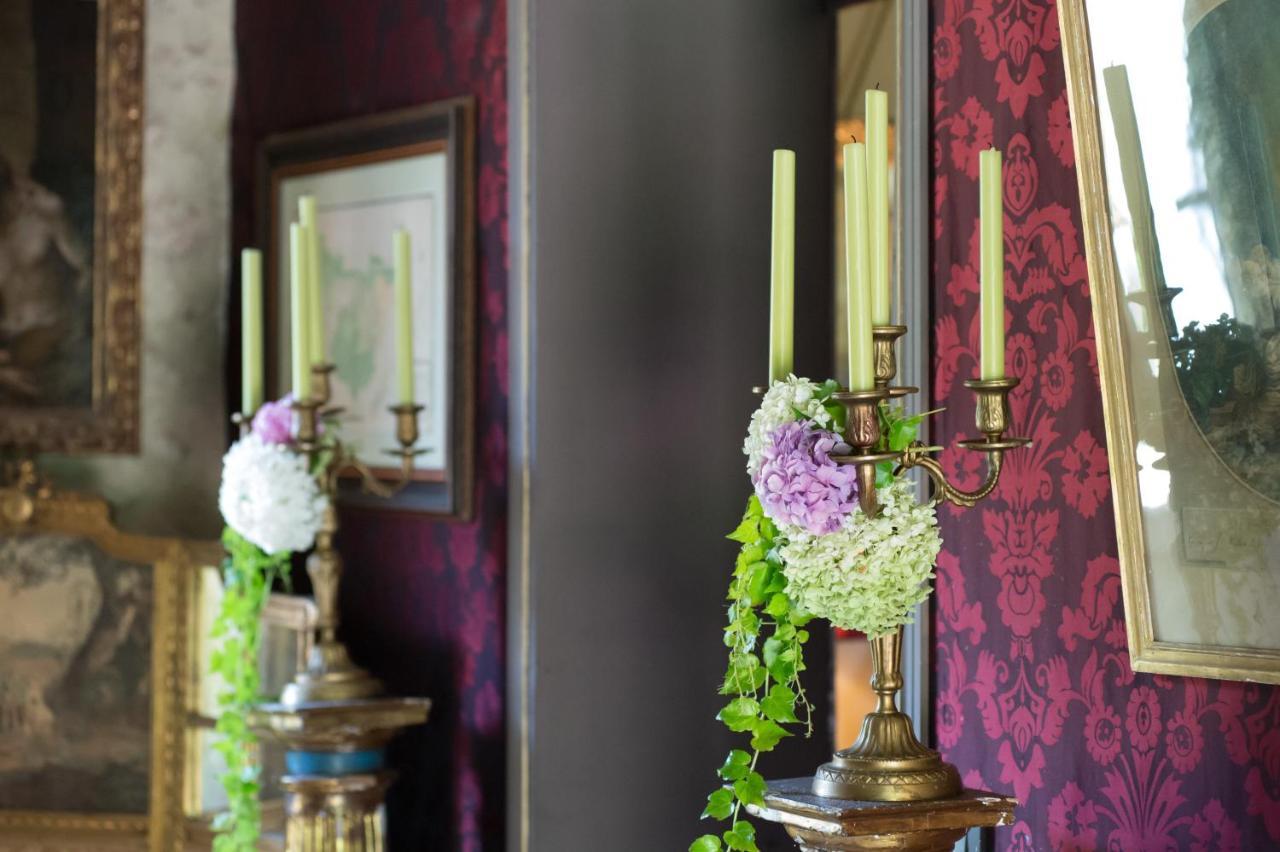 Le Manoir De Maucartier Bed & Breakfast Monnaie Bagian luar foto
