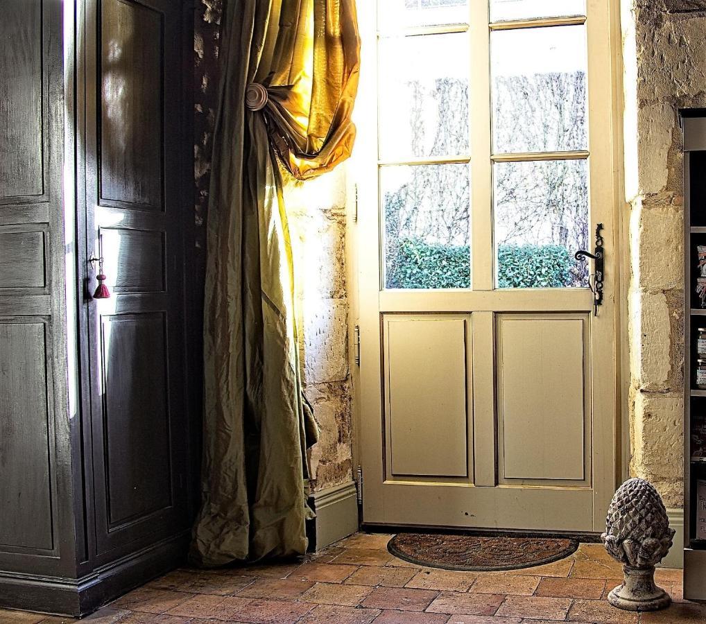 Le Manoir De Maucartier Bed & Breakfast Monnaie Bagian luar foto