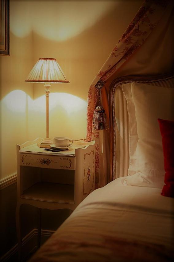 Le Manoir De Maucartier Bed & Breakfast Monnaie Bagian luar foto