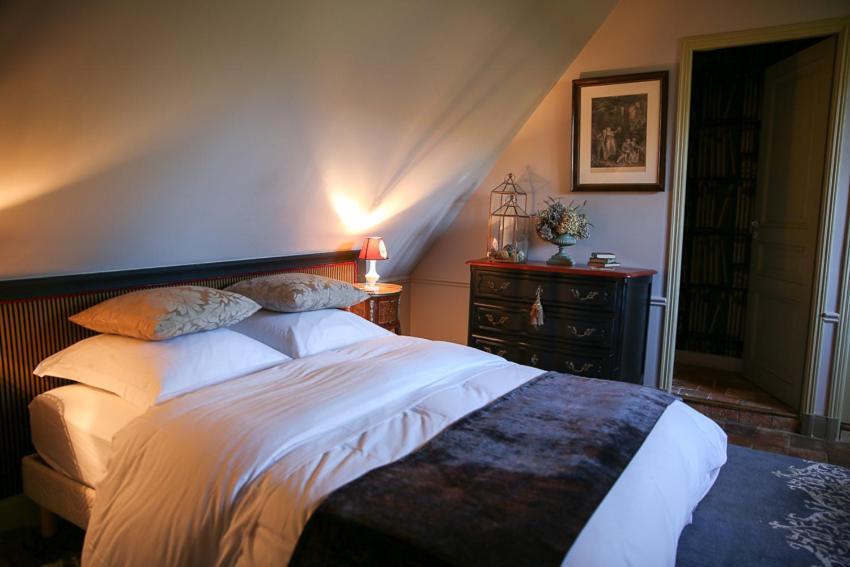 Le Manoir De Maucartier Bed & Breakfast Monnaie Ruang foto